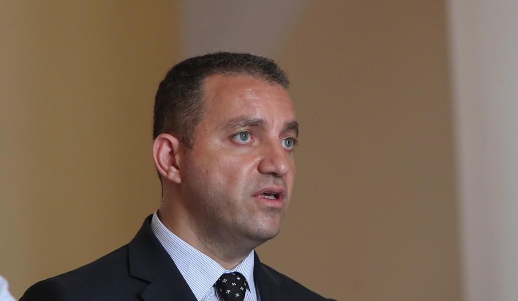 Миниатюра новости: Վահան Քերոբյանի պաշտպան. «հասկանալի չէ, թե ինչ ստանդարտների է համապատասխանում գործը»